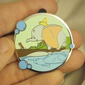 Disney Reflections Mystery Pin from Series 2 featuring Dumbo and Timothy, EUC